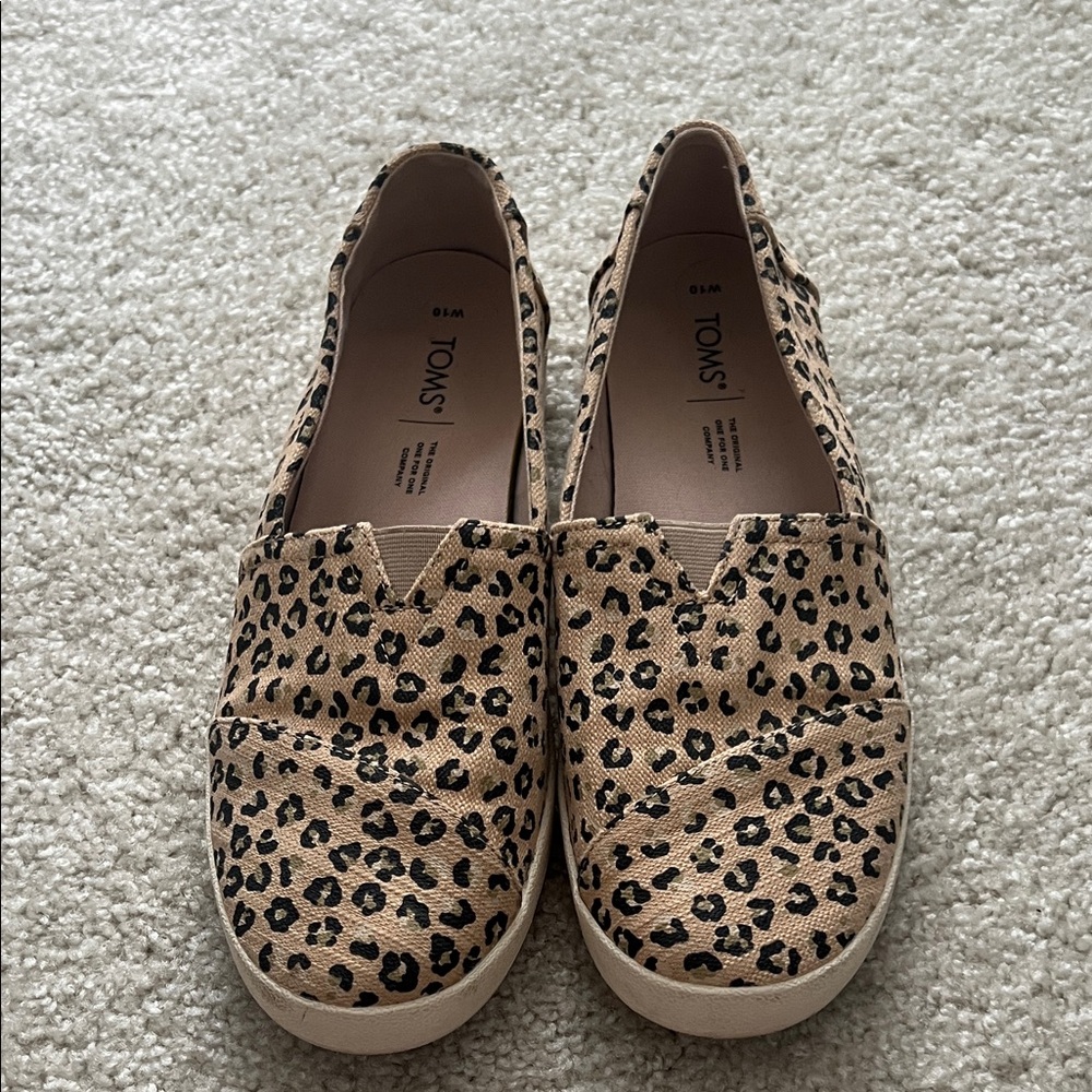 TOMS Tan Leopard Print Slip-Ons